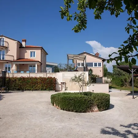 Villa Stephanie *